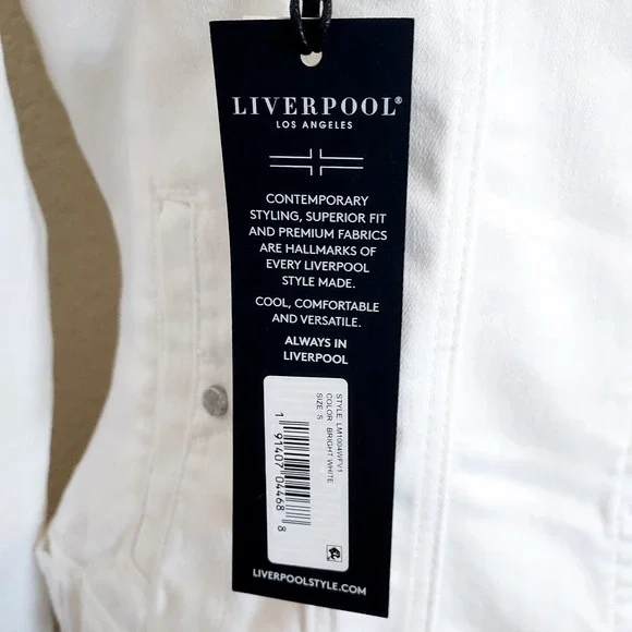 Women's White Denim Jacket - Picture 12 of 14